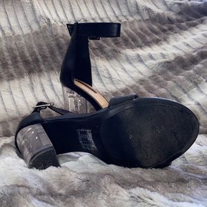 black forever 21 heels 🖤